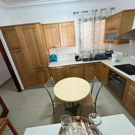 Spacious Side Seaview *