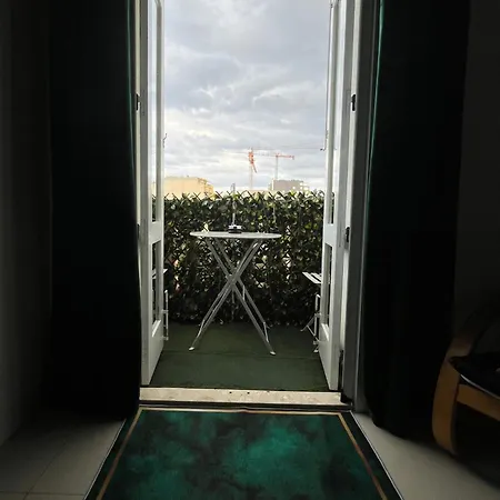 Spacious Side Seaview Apartamento Sliema