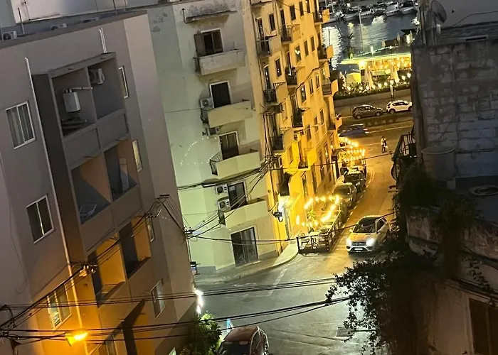 Spacious Side Seaview * Sliema