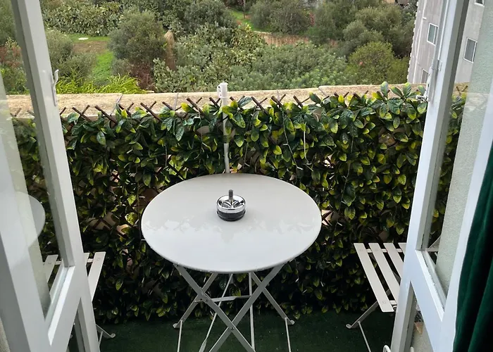 Spacious Side Seaview Διαμέρισμα