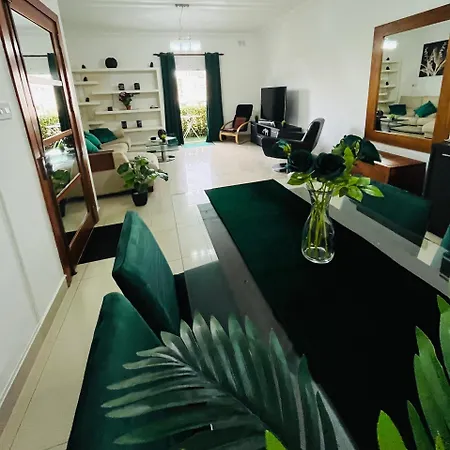 Spacious Side Seaview Apartamento